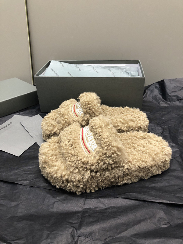 BALENCIAGA SLIDES