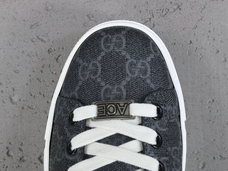 G*u*i ace sneakers