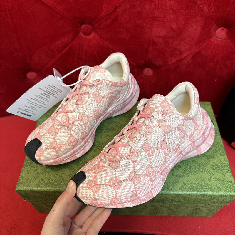 G*u*i run lace-up sneakers